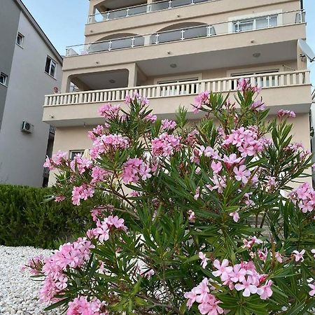 Apartmani Divna Neum Extérieur photo